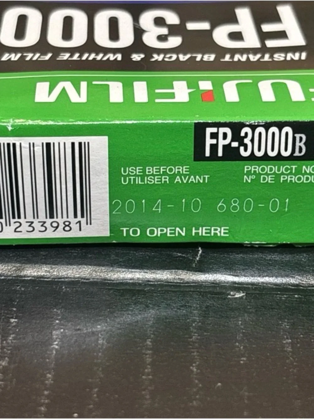 Fujifilm FP-3000B Film Professional Instant Black & White 10 Pack exp 10/2014